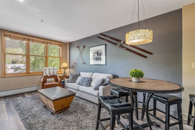 140 Ida Belle Drive 8170 photo 8