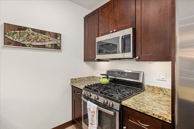 830 Blue River Parkway 102 photo 10