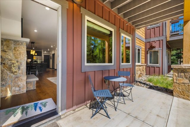 830 Blue River Parkway 102 photo 18