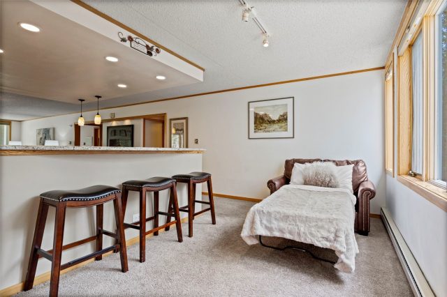Condo in Pines At Keystone Condo, Keystone, CO — photo 6 (MLS S1069466)