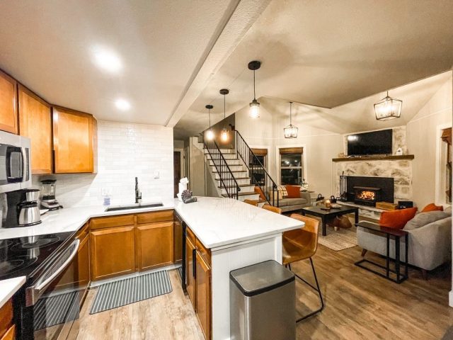 Duplex in 39 Degrees North Sub, Breckenridge, CO — photo 6 (MLS S1069483)
