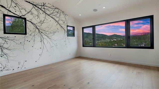 328 Raven Golf Lane photo 12