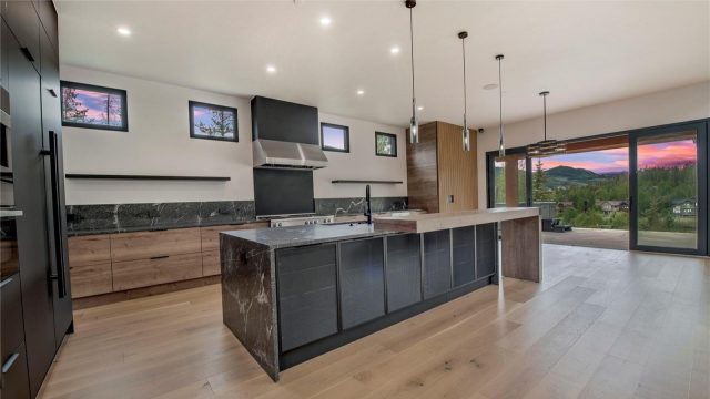 328 Raven Golf Lane photo 7
