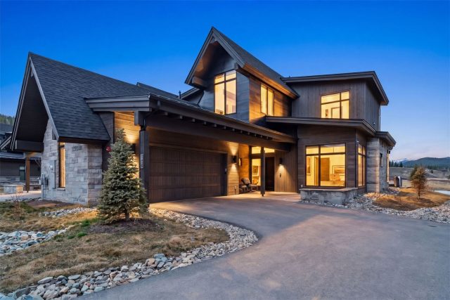 Duplex in Highlands Riverfront Subdivision Filing No.1, Breckenridge, CO — photo 2 (MLS S1069486)