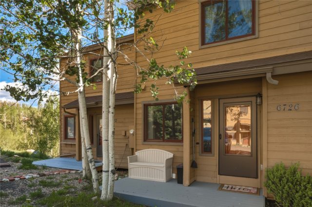 Townhome in Woodworks Townhomes, Wildernest, CO — photo 3 (MLS S1069488)