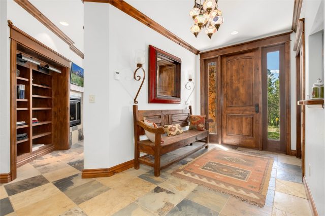 230 Timberlane Circle photo 7