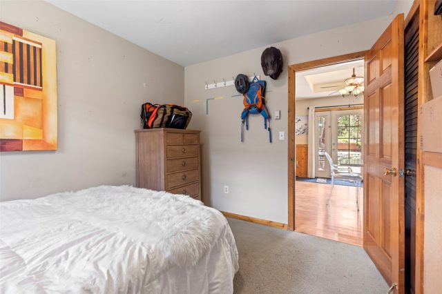 316 S 5th Avenue photo 21