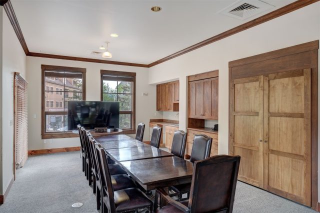 610 Columbine Road 6207 photo 38