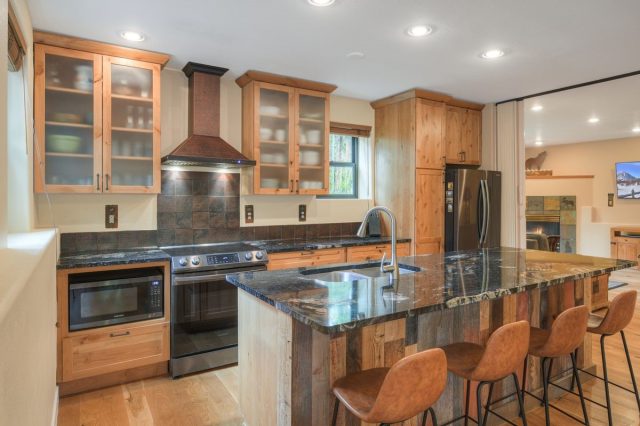 114 Park Forest Drive photo 9
