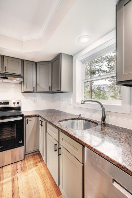 213 Huron Road 1a photo 10