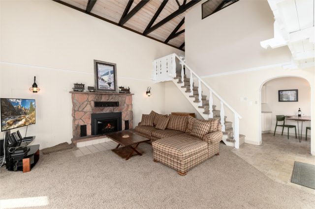 131 Tracy Lane photo 14