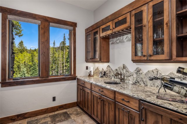 1357 Discovery Hill Drive photo 31