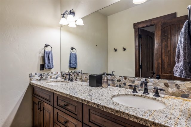 1357 Discovery Hill Drive photo 36