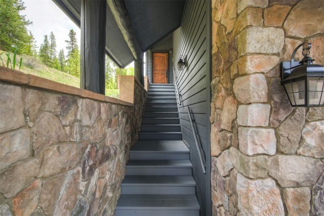 238 Highlands Drive photo 18