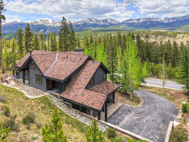 Home in Highlands At Breckenridge, Breckenridge — photo 3 Home in Highlands At Breckenridge, Breckenridge, CO — photo 3 (MLS S1069524)