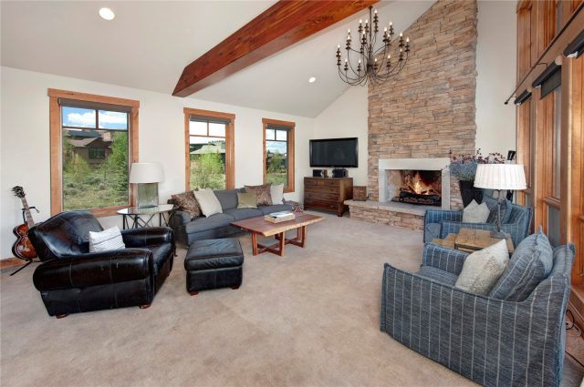 34 Snow Peak Court photo 22