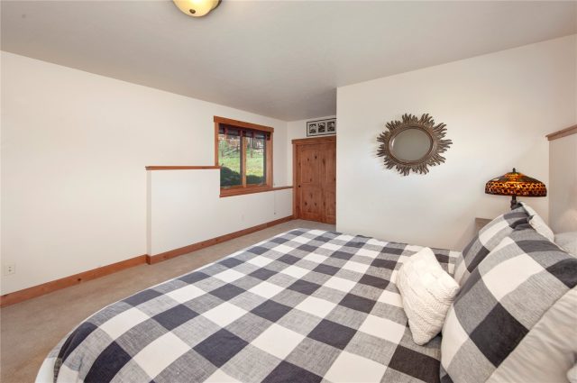 34 Snow Peak Court photo 34