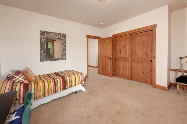 34 Snow Peak Court photo 42