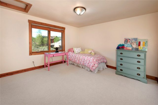 34 Snow Peak Court photo 45