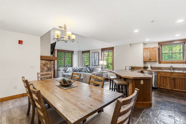 35 Mountain Thunder Drive 5211 photo 12