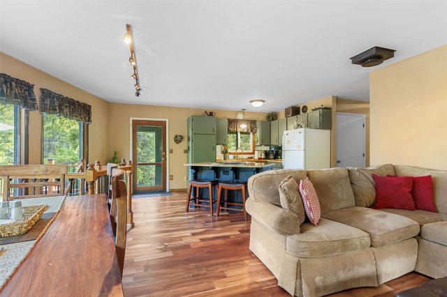 506 Cnty Rd 528 photo 21