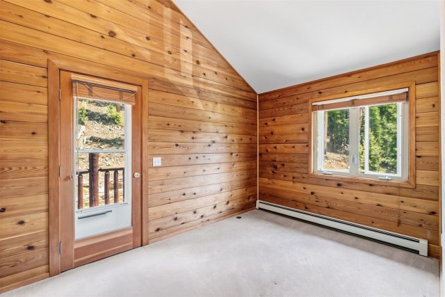 1043 Range Road photo 25