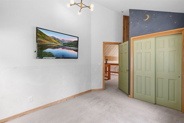 1043 Range Road photo 26