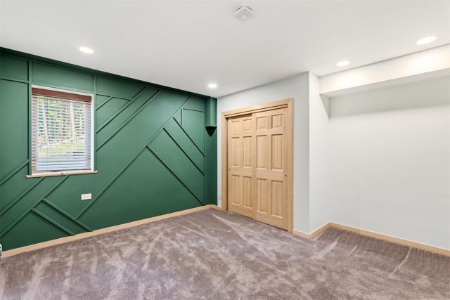 1043 Range Road photo 30