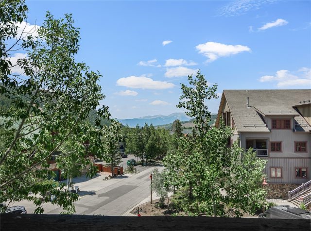 150 Dercum Square 8503 photo 29