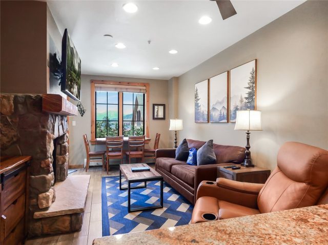 150 Dercum Square 8503 photo 8