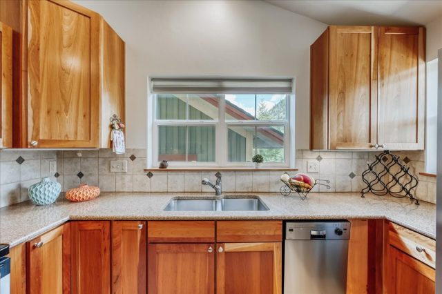 300 Streamside Lane 300-3 photo 26