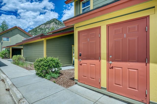 Condo in Sun Gate Condo, Frisco — photo 3 Condo in Sun Gate Condo, Frisco, CO — photo 3 (MLS S1069543)