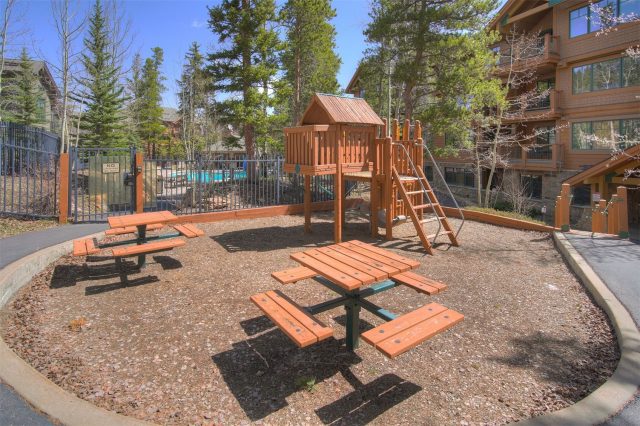 50 Mountain Thunder Drive 1102 photo 24