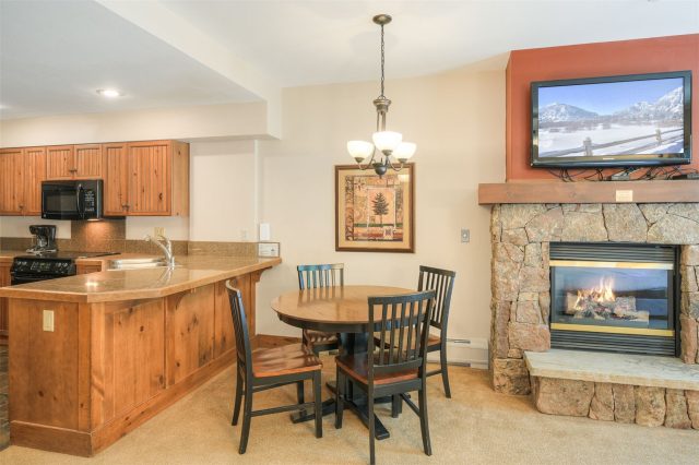 50 Mountain Thunder Drive 1102 photo 8