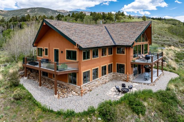 Home in Acorn Creek Ranch Estates Sub, Silverthorne — photo 3 Home in Acorn Creek Ranch Estates Sub, Silverthorne, CO — photo 3 (MLS S1069559)