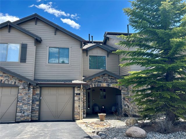 Townhome in Ponds At Blue River Condo, Silverthorne — photo 1 Townhome in Ponds At Blue River Condo, Silverthorne, CO — photo 1 (MLS S1069561)