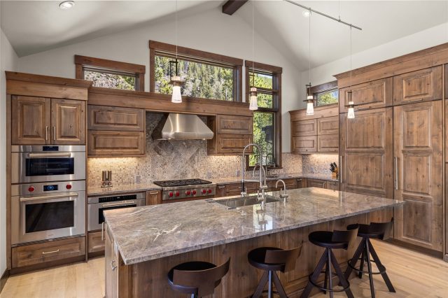 70 Tieze Lane photo 12