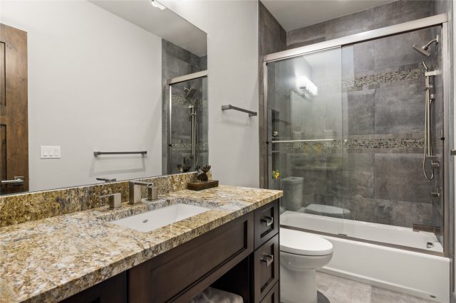 70 Tieze Lane photo 33