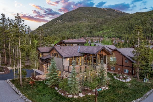 70 Tieze Lane photo 47