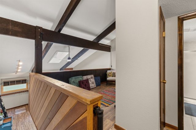 87 Flintstone Lane photo 22