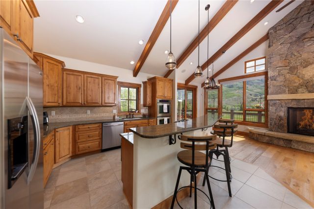 120 Talon Circle photo 11