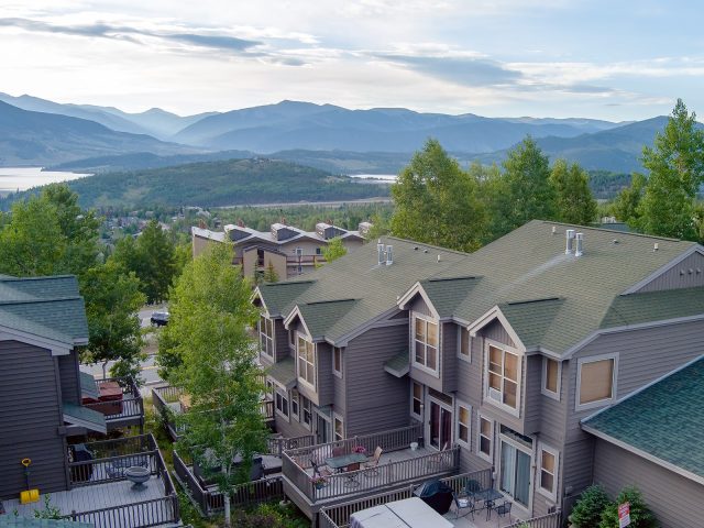 303 Saddle Ridge Drive 303 photo 34