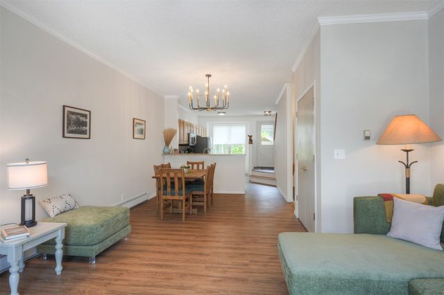 303 Saddle Ridge Drive 303 photo 7