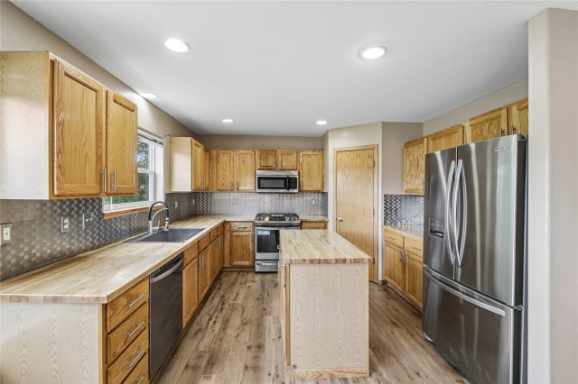 171 Buffalo Drive photo 11