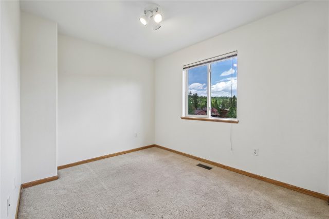 171 Buffalo Drive photo 33