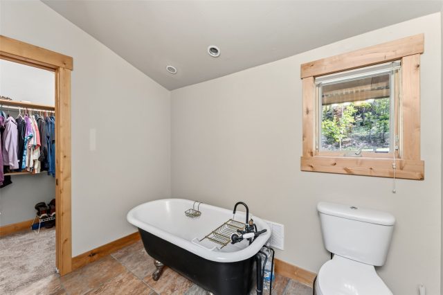 178 Indiana Creek Road photo 17