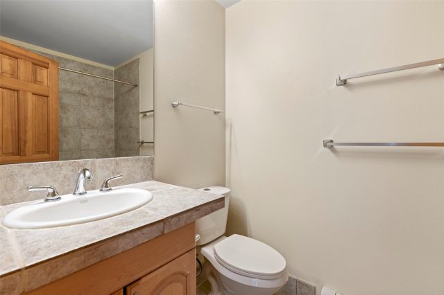 321 S 6th Avenue photo 25