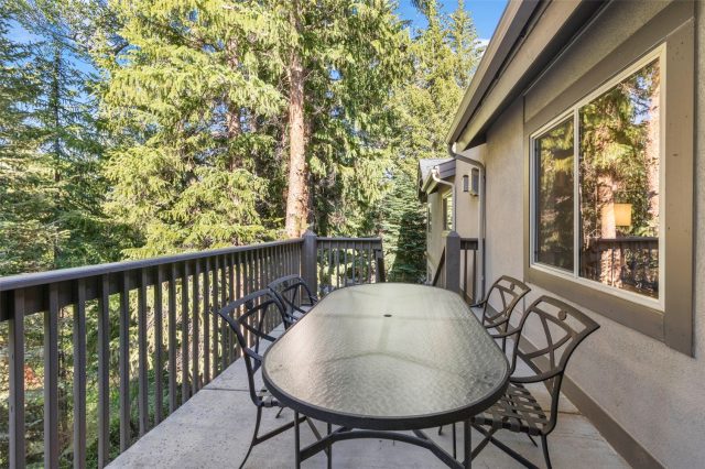 233 Creekside Drive 105 photo 15