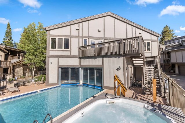 233 Creekside Drive 105 photo 44