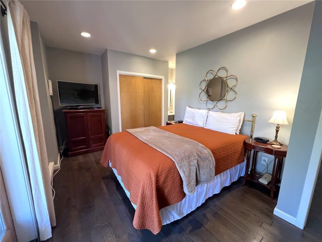 63 Guyot Lane 1 photo 14